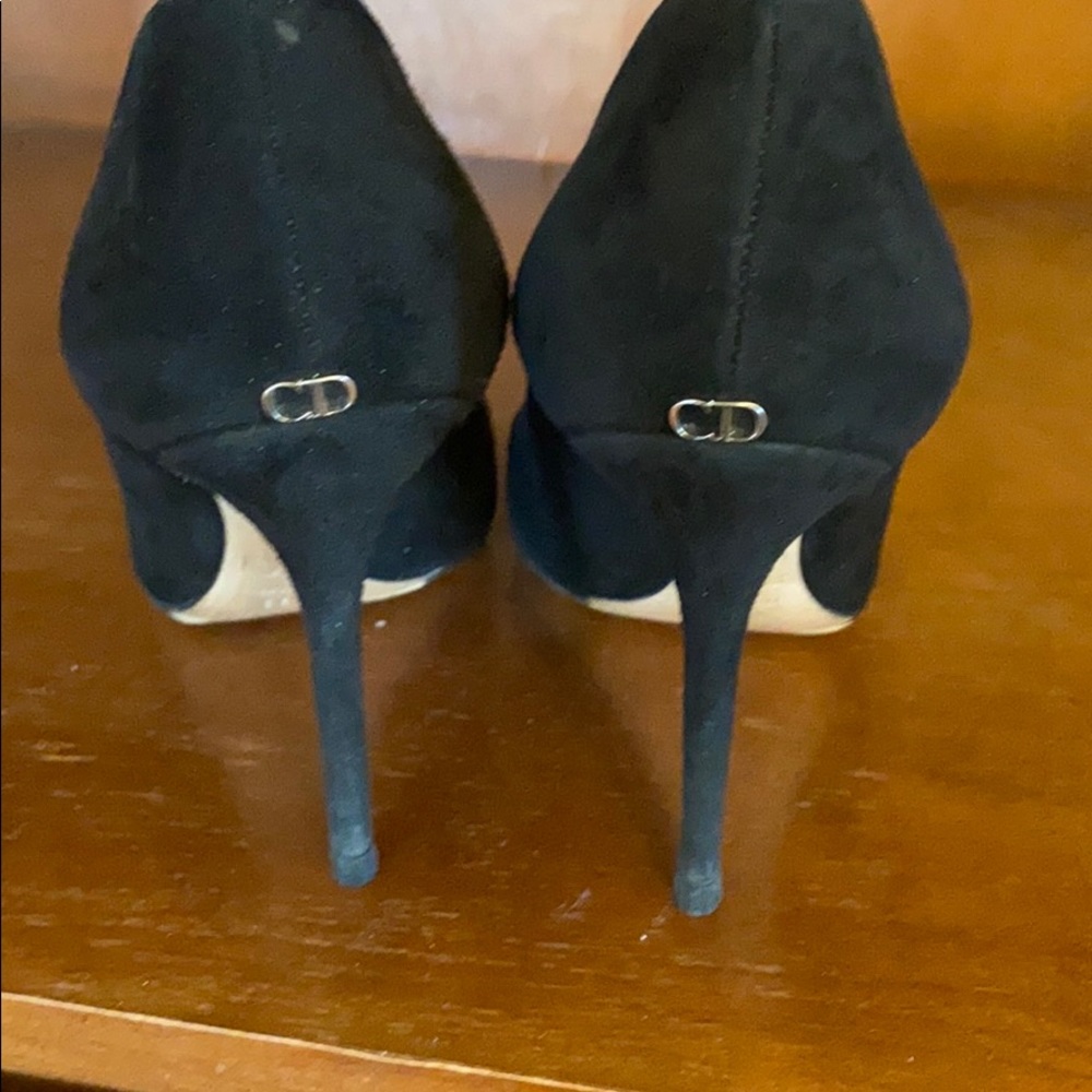 Vintage Christian Dior Black Suede Pump, 38.5 - Picture 3 of 4